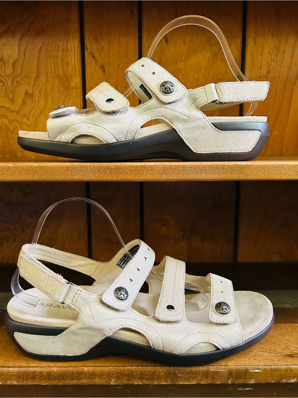 Aravon Beige Metallic Sand Power Comfort 3 Strap Adjustable Sandals 12 D WIDE - Picture 4 of 11